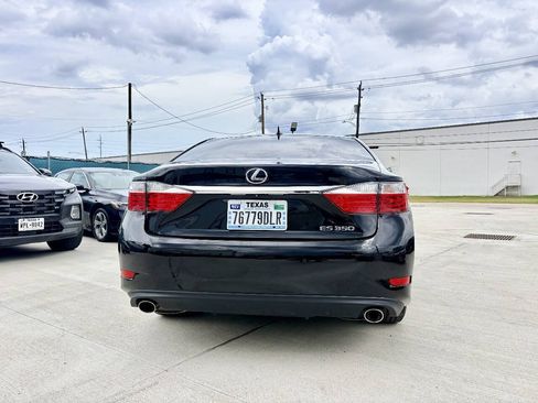 Used 2015 Lexus ES 350 w/ Premium Package FWD image 6