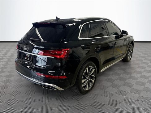 Certified 2024 Audi Q5 2.0T Premium w/ Convenience Package AWD/4WD image 7