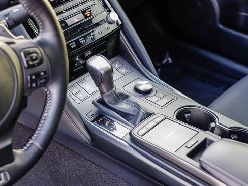 Used 2024 Lexus IS 500 RWD image 24