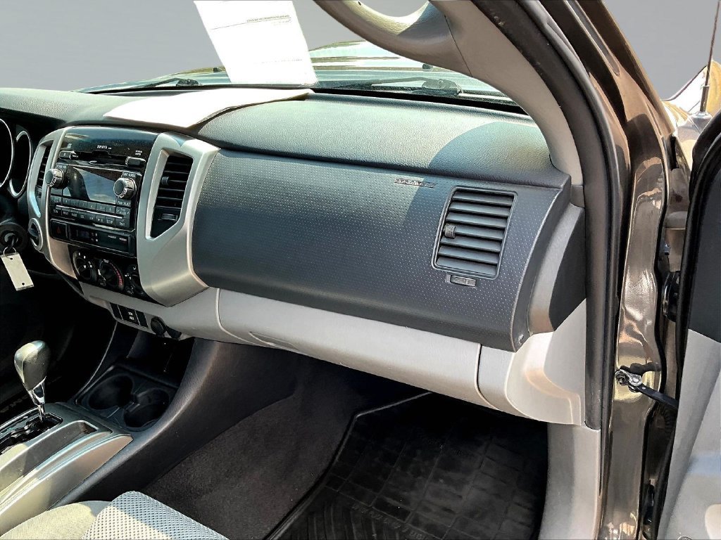 Used 2012 Toyota Tacoma 4x4 Double Cab w/ TRD Sport Upgrade Pkg image 32