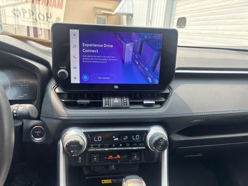 Used 2025 Toyota RAV4 XSE w/ Advanced Technology Package AWD/4WD image 8