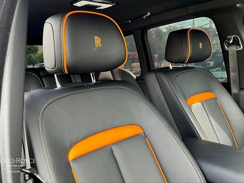 Certified 2025 Rolls-Royce Cullinan Black Badge image 31