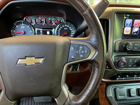 Used 2018 Chevrolet Silverado 2500 High Country AWD/4WD image 13