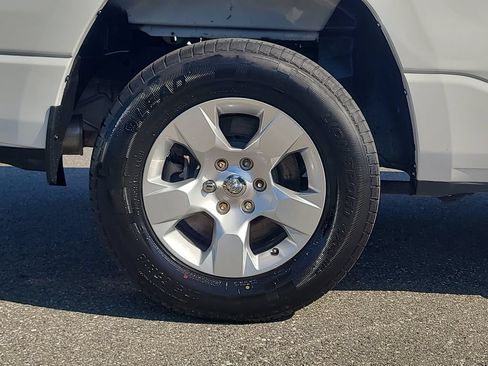 Used 2019 RAM 1500 Big Horn AWD/4WD image 6