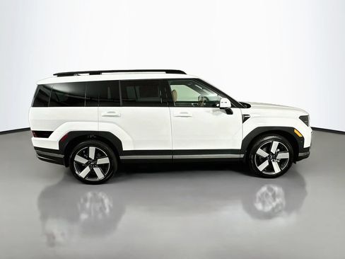 New 2027 Hyundai Santa Fe Limited FWD image 4