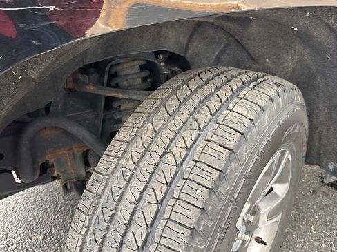 Used 2015 Chevrolet Colorado Z71 image 9