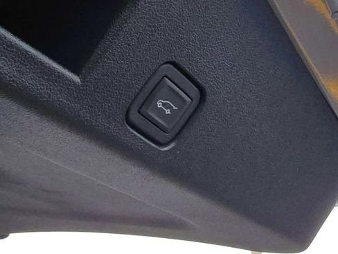 New 2026 Buick Enclave Avenir w/ Super Cruise Package image 28