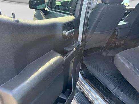 Used 2025 Chevrolet Silverado 1500 Custom Trail Boss w/ LPO, Dark Essentials Package AWD/4WD image 33