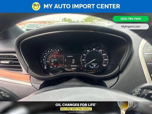 Used 2019 Lincoln MKC Reserve AWD/4WD image 18