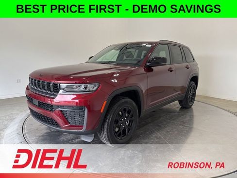 New 2026 Jeep Grand Cherokee Altitude AWD/4WD image 3