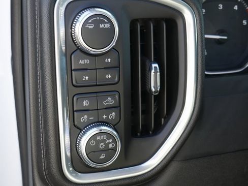 Used 2023 GMC Sierra 3500 SLT w/ SLT Premium Package image 18