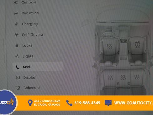Used 2023 Tesla Model Y 2WD image 24
