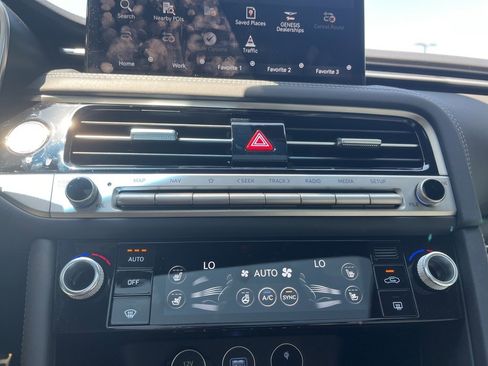 Used 2025 Genesis G70 3.3T Advanced w/ Sport Prestige Package image 23