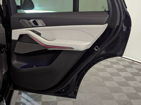 Used 2026 BMW X5 xDrive40i image 55