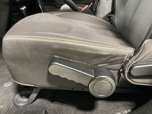 Used 2014 Jeep Wrangler Unlimited Sahara w/ Connectivity Group image 13