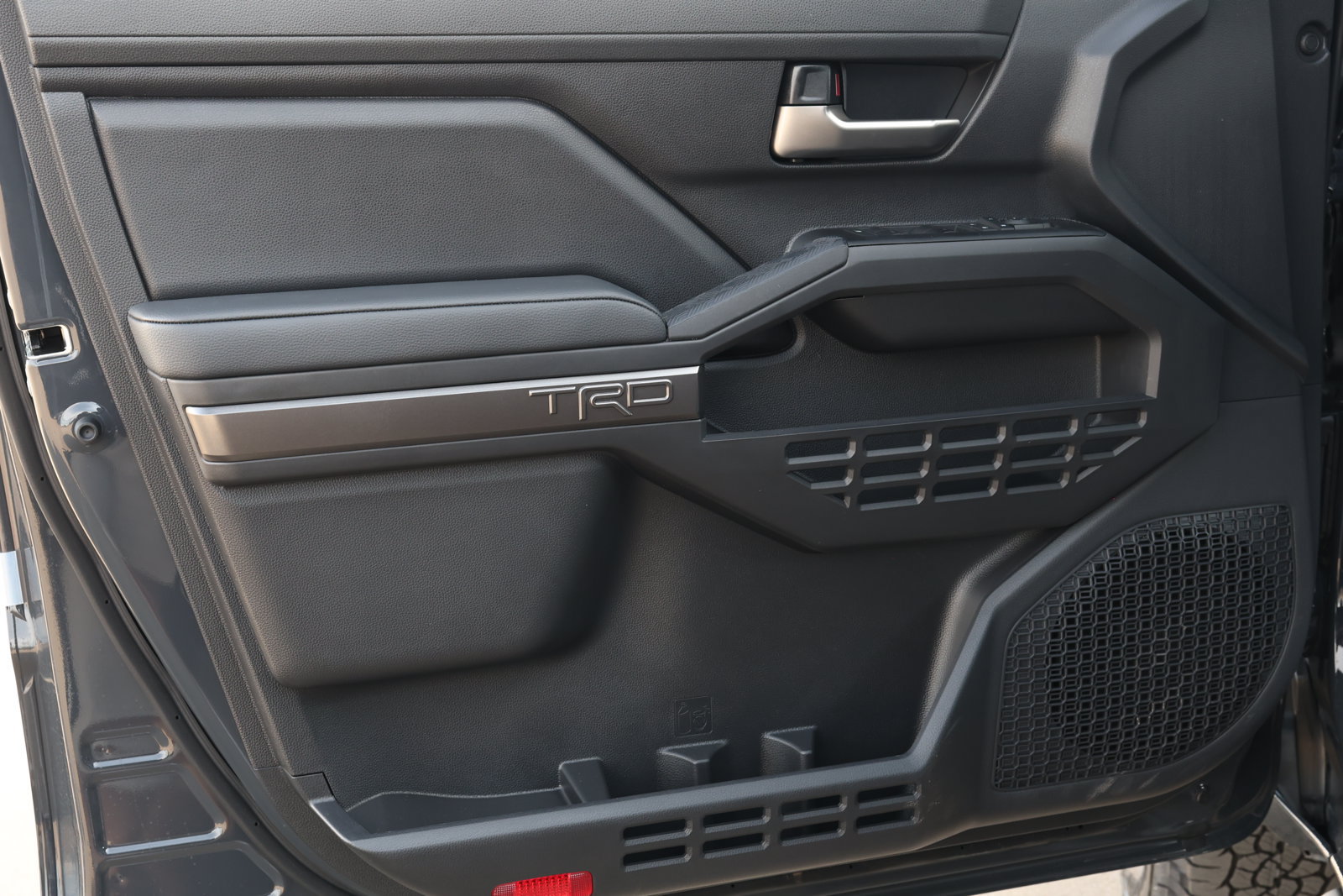 New 2026 Toyota Tacoma TRD Off-Road AWD/4WD image 25