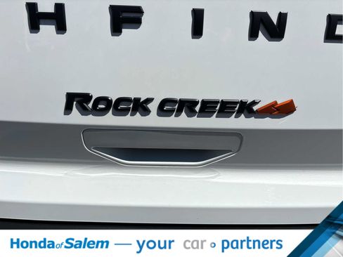 Used 2025 Nissan Pathfinder Rock Creek AWD/4WD image 7