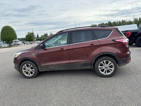 Used 2018 Ford Escape SE AWD/4WD image 14