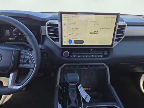 New 2026 Toyota Tundra Limited AWD/4WD image 7