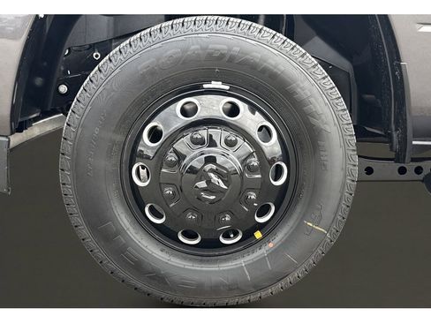 New 2026 RAM 3500 Big Horn AWD/4WD image 9
