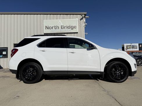 Used 2017 Chevrolet Equinox LT w/ Sport Edition image 29