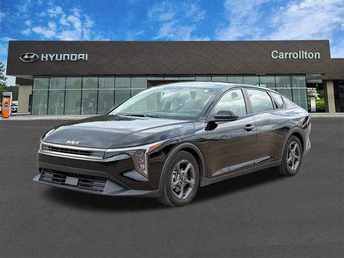 Used 2025 Kia K4 FWD image 1