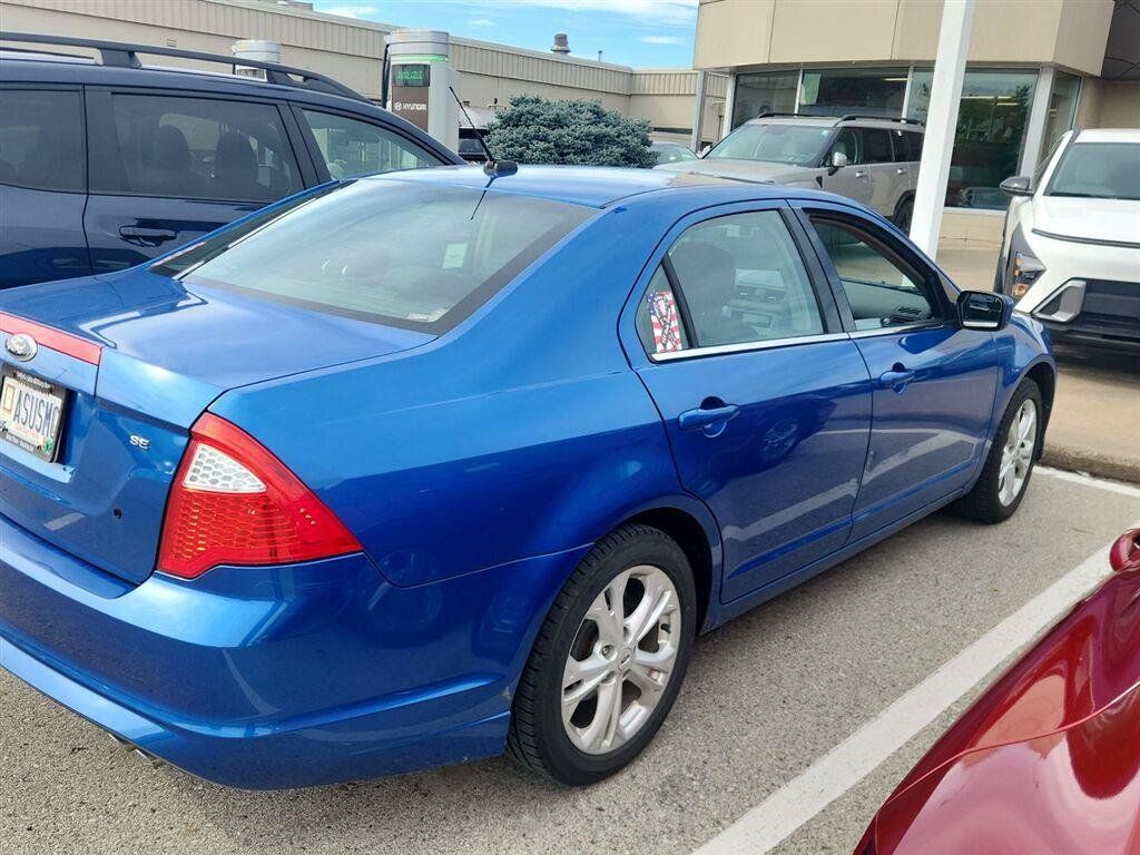 Used 2012 Ford Fusion SE FWD image 4
