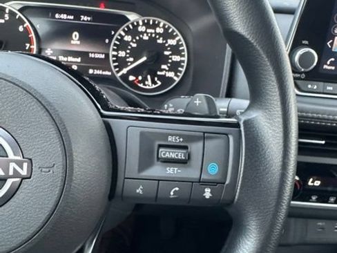 Certified 2023 Nissan Rogue SV AWD/4WD image 29