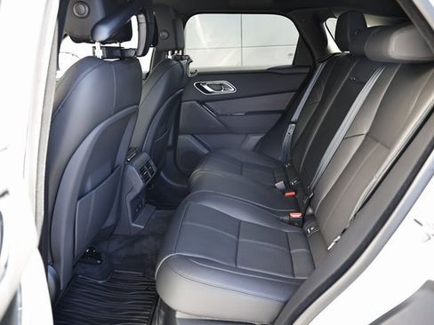 New 2026 Land Rover Range Rover Velar Dynamic SE image 32