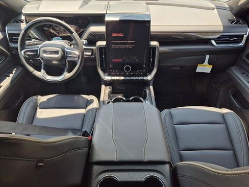New 2026 GMC Yukon XL Elevation AWD/4WD image 13