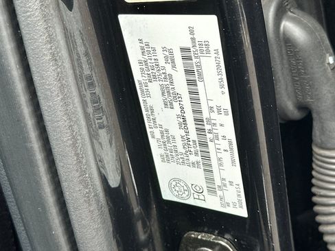 Used 2021 Ford F150 Lariat w/ Equipment Group 502A High AWD/4WD image 38