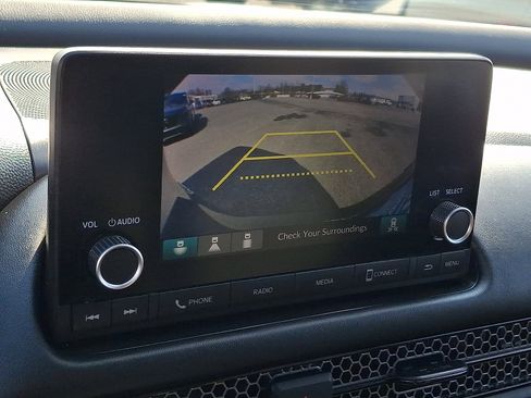 Certified 2025 Honda HR-V Sport image 17