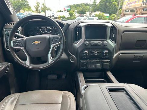 Used 2020 Chevrolet Silverado 3500 LTZ image 7