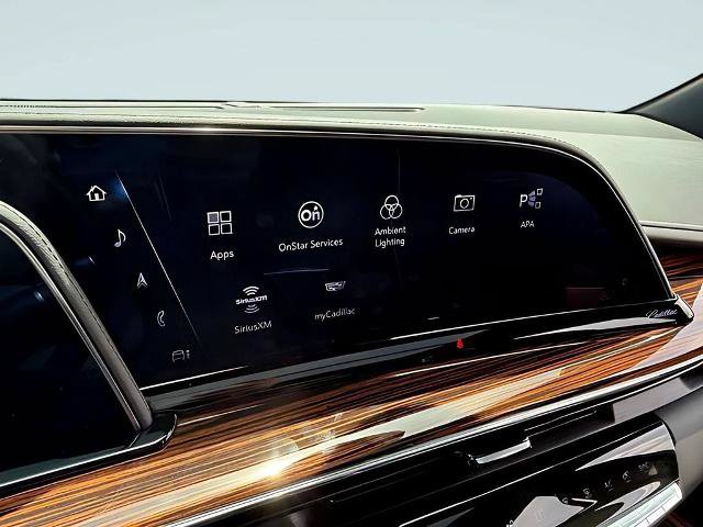 Used 2022 Cadillac Escalade Premium Luxury AWD/4WD image 18