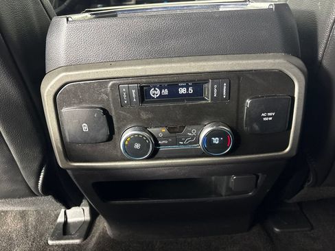 Used 2018 Ford Expedition XLT w/ Equipment Group 202A RWD image 52