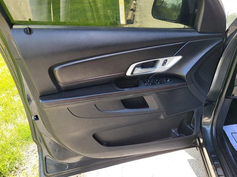 Used 2014 GMC Terrain SLE FWD image 23