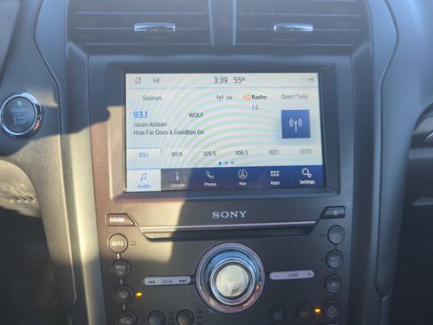 Used 2019 Ford Fusion Energi Titanium image 17