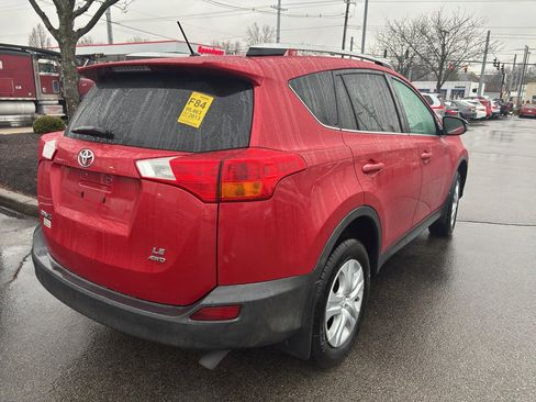 Used 2013 Toyota RAV4 LE image 6