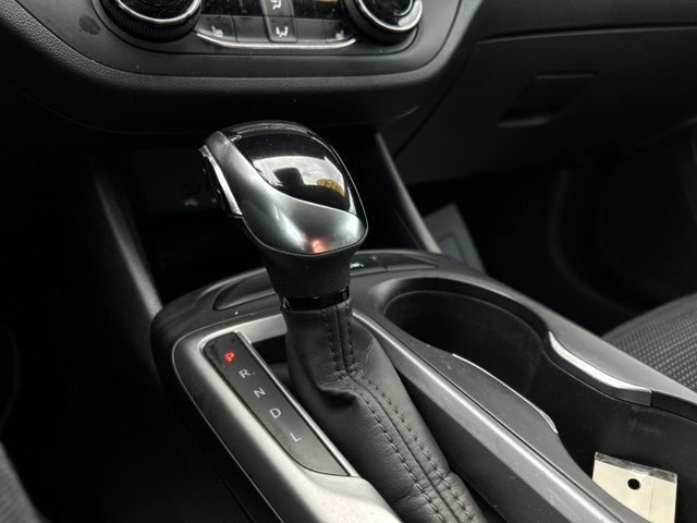 Used 2024 Buick Envista Sport Touring w/ Convenience I Package FWD image 42