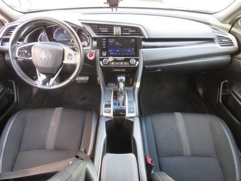 Used 2019 Honda Civic Sport image 11