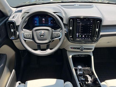 New 2026 Volvo XC40 B4 Plus w/ Climate Package FWD image 27