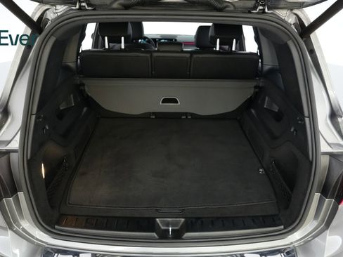 Used 2022 Mercedes-Benz EQB 350 4MATIC image 8