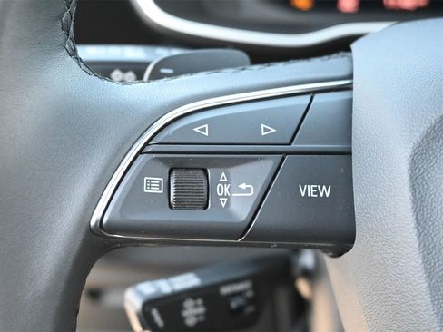 Certified 2025 Audi Q3 2.0T Premium w/ Convenience Package image 7