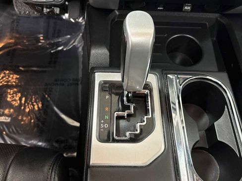 Used 2015 Toyota Tundra Platinum image 22