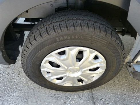 Used 2025 Ford Transit 250 Low Roof w/ Exterior Upgrade Package RWD image 37
