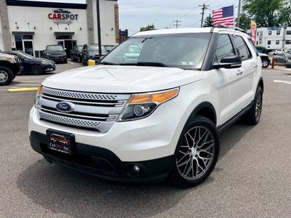 Used 2015 Ford Explorer XLT w/ Equipment Group 202A