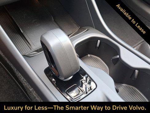 Certified 2026 Volvo XC40 B5 Core w/ Protection Package Premier AWD/4WD image 16