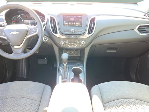 Used 2024 Chevrolet Equinox LT image 14