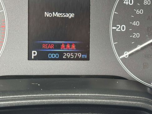 Certified 2023 Toyota Corolla Cross LE image 24