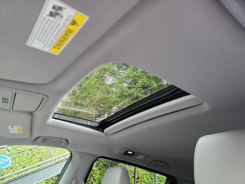 Used 2019 Honda Odyssey EX-L image 24